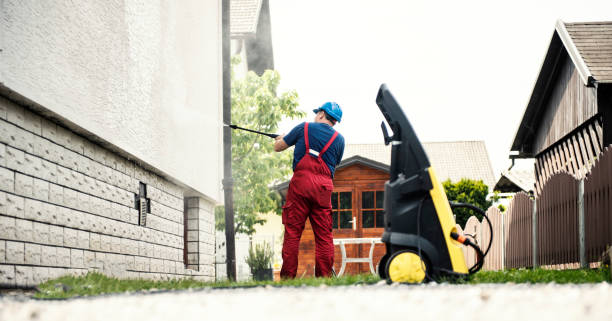 Best Animal Enclosure Cleaning  in Newkirk, OK